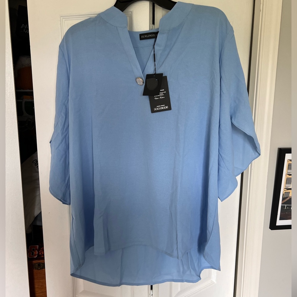 New WITH TAGS business casual blouse
